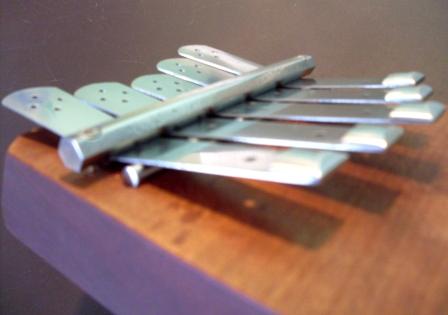 Kalimbasse - Détail.JPG