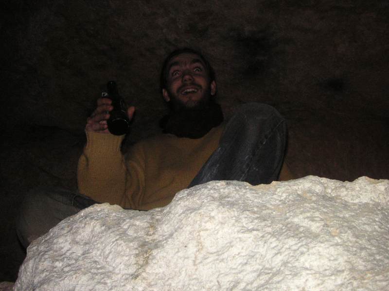HOMMEDELACHAMPI.JPG