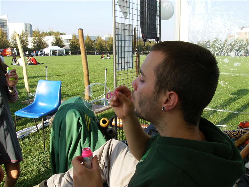 Flow, il était pas si fatigué que ça, il arrive m^me à faire des bulles